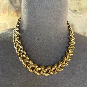 Vintage - Goldtone Modern Runway Collar Necklace 18"